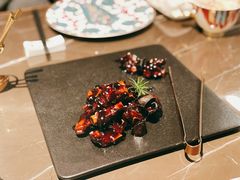 -海派悦庭·海胆烧麦·新融合菜(凯德广场店)