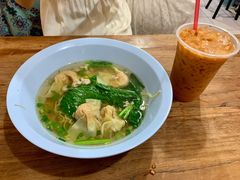 馄炖猪肉汤面-马里奥明星猪脚饭