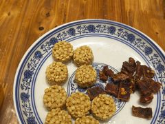 -乡土特色.冷锅鱼.牦牛肉汤锅