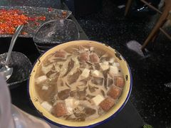 -哥老官重庆美蛙鱼头(宝山龙湖店)