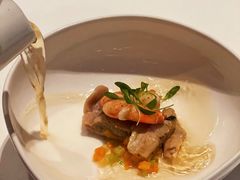 -AZUR聚(香格里拉饭店)