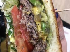 -The Habit Burger Grill 哈比特汉堡(爱琴海店)