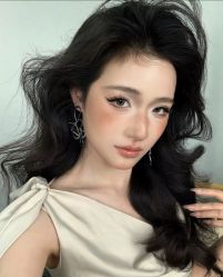 -明天见·化妆造型工作室