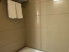 -上海南泉酒店(塘桥地铁站店)