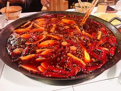 红锅-九星格老火锅(曹家巷恒大店)