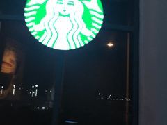 -星巴克(舟山蜈蚣峙店)