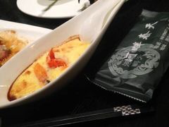 -河畔春天时尚餐厅