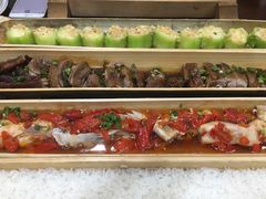 -胡须哥网红竹筒菜