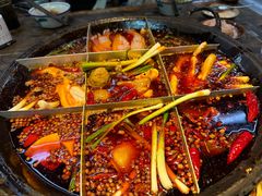-芈重山老火锅(洪崖洞店)