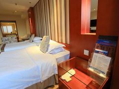 -爱时特套房酒店(会展中心远洋城店)