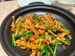 -吕氏疙瘩汤·海鲜新鲁菜(凯德mall新都心店)
