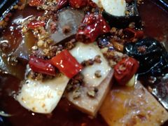 -渝是乎酸菜鱼(龙旗购物中心店)
