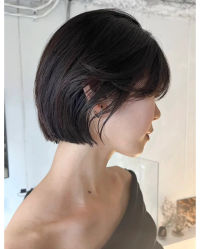 -V7 HAIR SALON