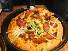 -必胜客(WOW中心城店)