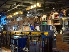 -麦凯伦烧烤·精酿超级工厂店(金桥总店)