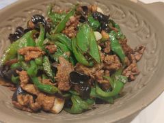 郑哥小炒肉-丹江口渔村·湘味厨房(桃园店)