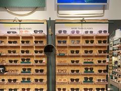 -MUJOSH木九十眼镜(月星环球港B1店)