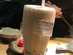 大红袍珍珠奶茶-湊湊火锅·茶憩(杭州湖滨银泰in77店)