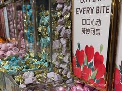 -VENCHI 闻绮(上海佛罗伦萨小镇店)