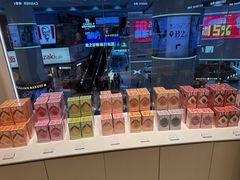 -好利来(上海长宁龙之梦店)