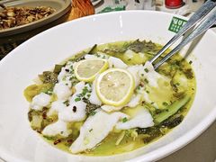 -绿草地·湘菜(7mall店)