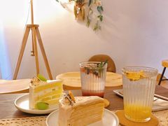 -C.Y Cafe