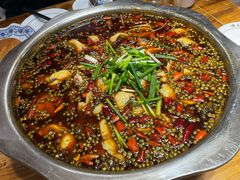 -乡土特色.冷锅鱼.牦牛肉汤锅