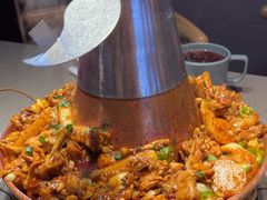 -老佛爷铜炉蛙锅(东门老街店)