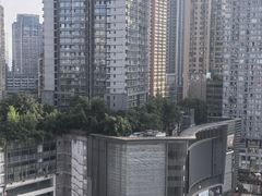 -日月光中心广场