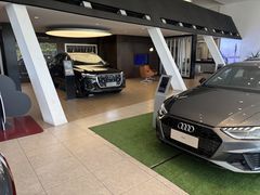 -上海永达奥诚奥迪4S店(申江路店)
