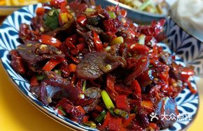 Garlic Leaf Braised Beef