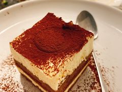 -必胜客(漕宝路店)