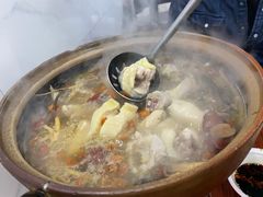 -威邵鸡煲(西华路总店)