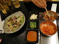 -臻牛烤肉