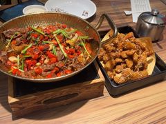 -九转小磨·非遗东北菜(万达广场店)
