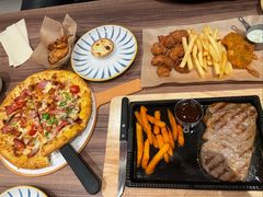 -必胜客(新中纬店)