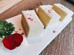 娜帕里勇-那时新疆·车师(大宁音乐广场店)