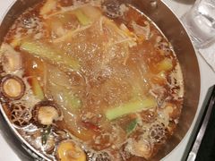 -七欣天香辣蟹火锅(闵行浦江欢乐颂店)