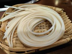 -黔有有贵州酸汤夺夺粉火锅(五味十字店)