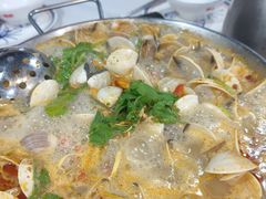 -明本湛江鸡•海鲜小厨(陈家祠店)