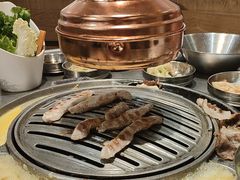 -GOGIYA·咕叽吖韩国传统烤肉店(东方新天地店)