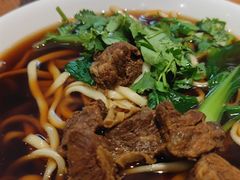 -清真吴记门钉肉饼·喜多利