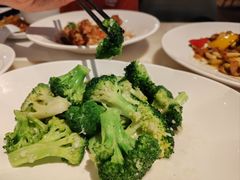 -港丽餐厅(高德置地店)