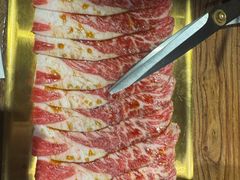 -明洞阿姨·韩式酱蟹烤肉·创意料理(三元桥店)