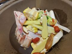-鲜念蒸汽石锅鱼(红山6979店)