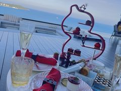 -瑰丽酒店·海吧·天际下午茶·现场DJ·天台酒吧