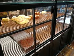 面包甜点陈列柜-红跑车HPCBAKERY(汉商店)