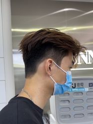-首脑美发沙龙