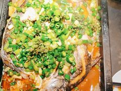-夯鱼烤鱼·尔滨地标美食(中央商场店)
