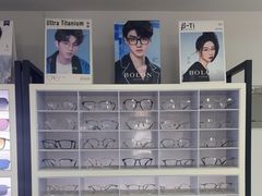 -造寸眼镜·蔡司官方授权店(东门店)